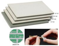 87149, Sanding Sponge Sheet 1000, Tamiya.
