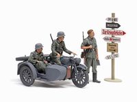 35384, KS600 Motorcycle & Side Car, 1/35, Tamiya.