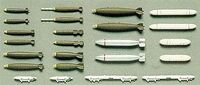 35001 Aircraft Weapons:I(U.S. Bombs & Rocket Launchers), 1/72, Hasegawa.