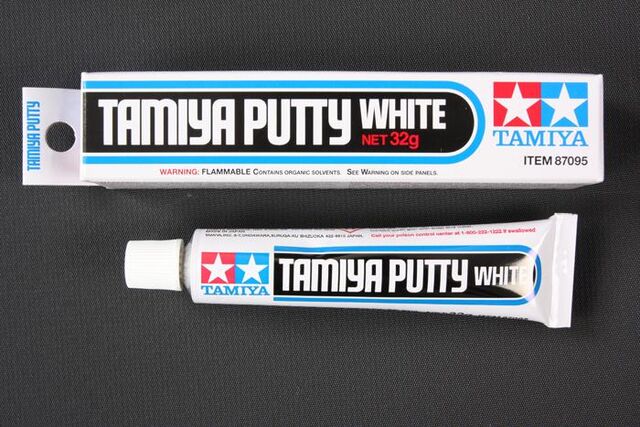 87095, Putty White, Tamiya.